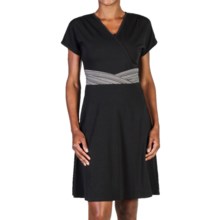 41%OFF レディースカジュアルドレス エクスオフィシャオゴーへのクロスフロントドレス - 半袖（女性用） ExOfficio Go-To Cross-Front Dress - Short Sleeve (For Women)画像